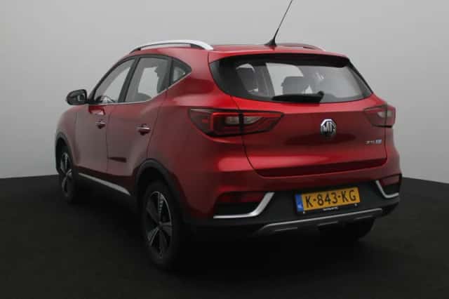 MG ZS EV (2021) thumbnail 3