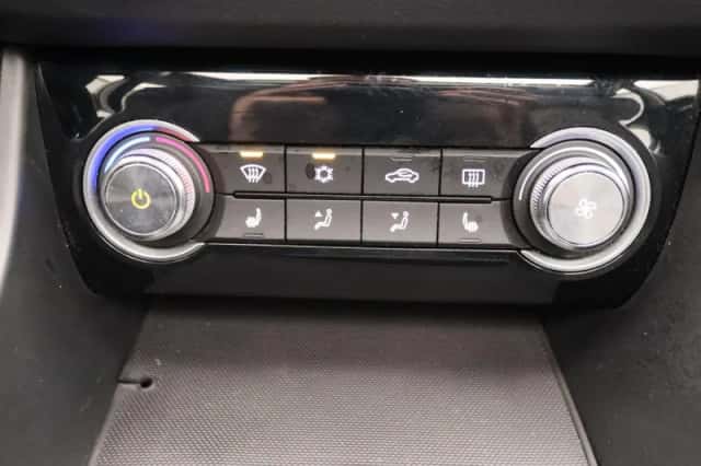 MG ZS EV (2021) thumbnail 11