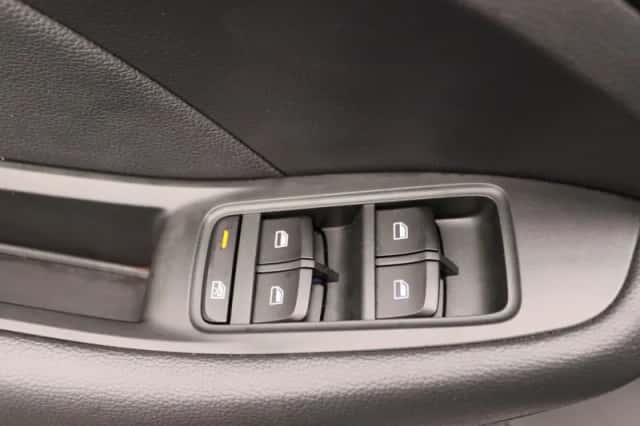 MG ZS EV (2021) thumbnail 24