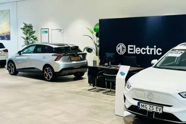 MG ZS EV (2023) thumbnail 6