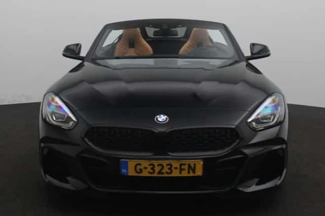 BMW Z4 (2019) thumbnail 3