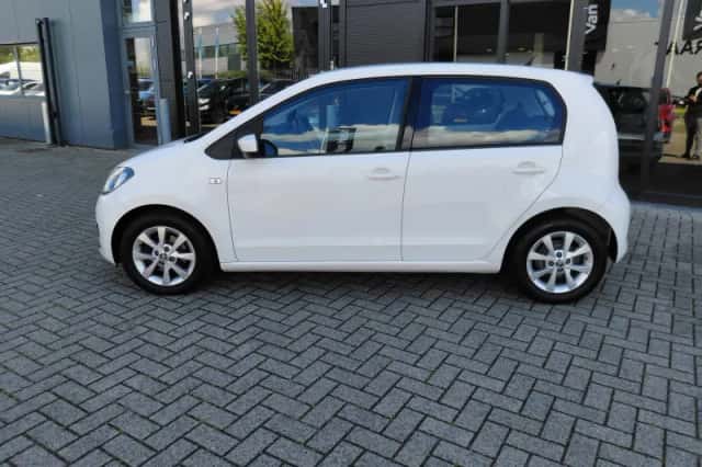 Škoda Citigo (2014) thumbnail 2