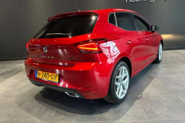 SEAT Ibiza (2020) thumbnail 4