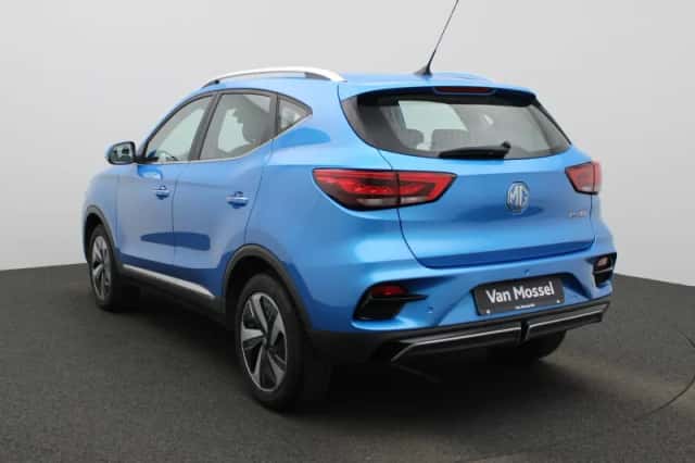 MG ZS EV (2023) thumbnail 3