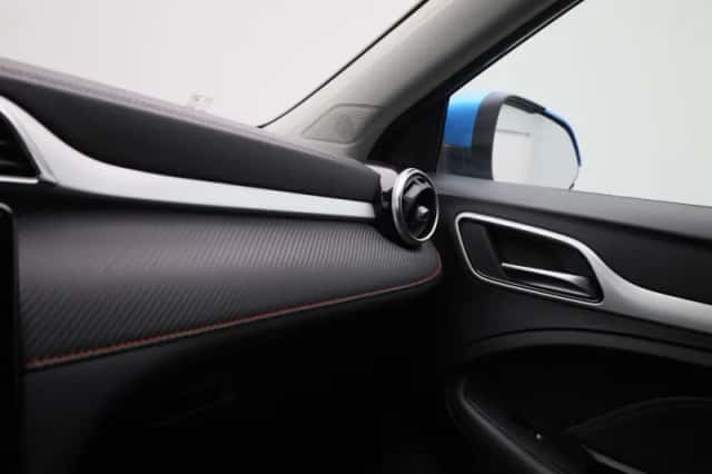 MG ZS EV (2023) thumbnail 26