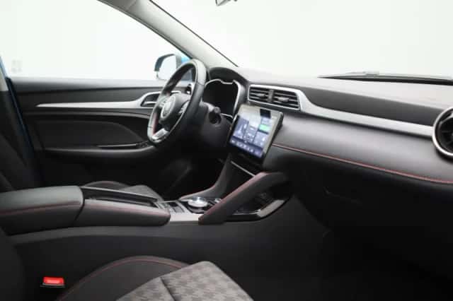 MG ZS EV (2023) thumbnail 30