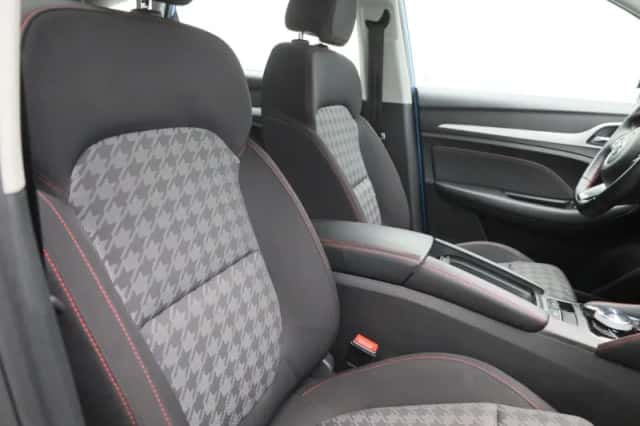 MG ZS EV (2023) thumbnail 31
