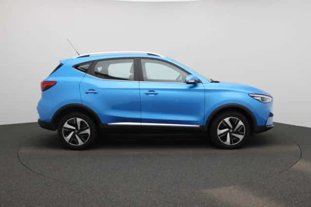 MG ZS EV (2023) thumbnail 7