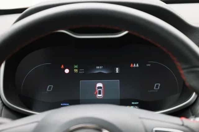 MG ZS EV (2023) thumbnail 8