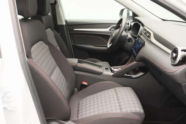 MG ZS EV (2023) thumbnail 26
