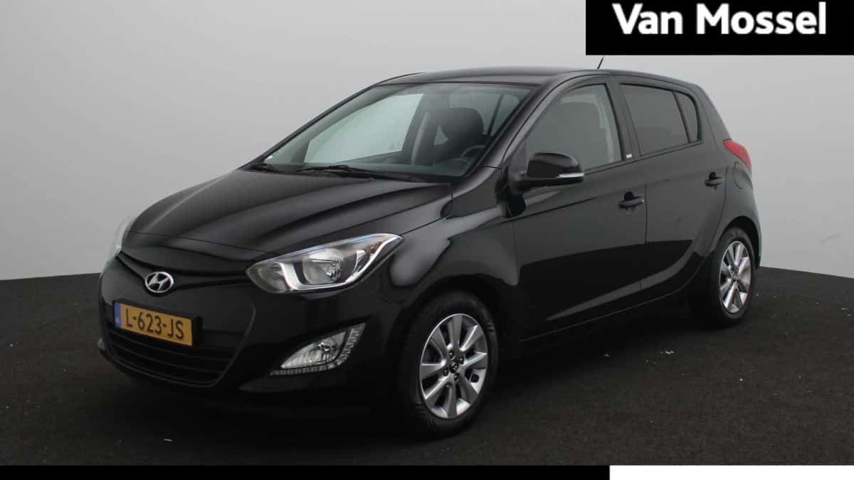 Hyundai i20 (2015) — foto 1