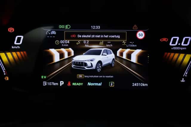 MG ZS (2025) thumbnail 9