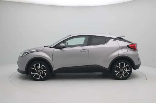 Toyota C-HR (2019) thumbnail 5