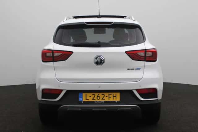 MG ZS EV (2021) thumbnail 6