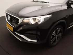 MG ZS EV (2021) thumbnail 16