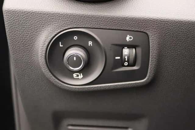 MG ZS EV (2021) thumbnail 21