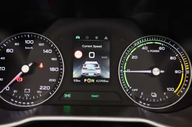 MG ZS EV (2021) thumbnail 9