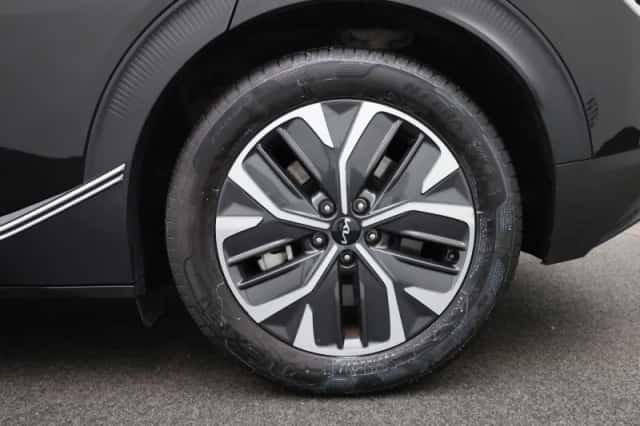 Kia EV6 (2022) thumbnail 14