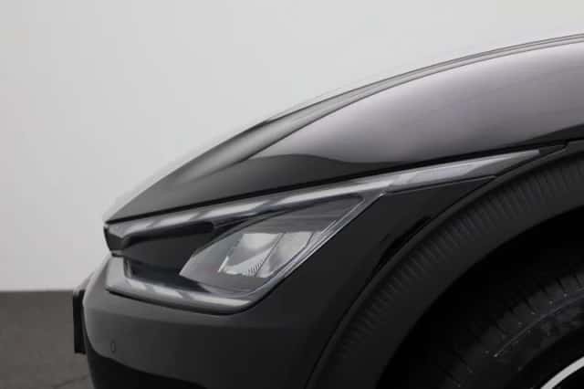 Kia EV6 (2022) thumbnail 16