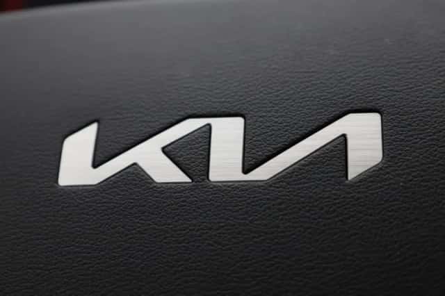 Kia EV6 (2022) thumbnail 35