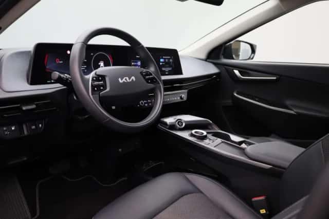 Kia EV6 (2022) thumbnail 38