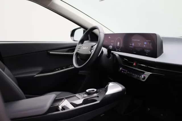 Kia EV6 (2022) thumbnail 39