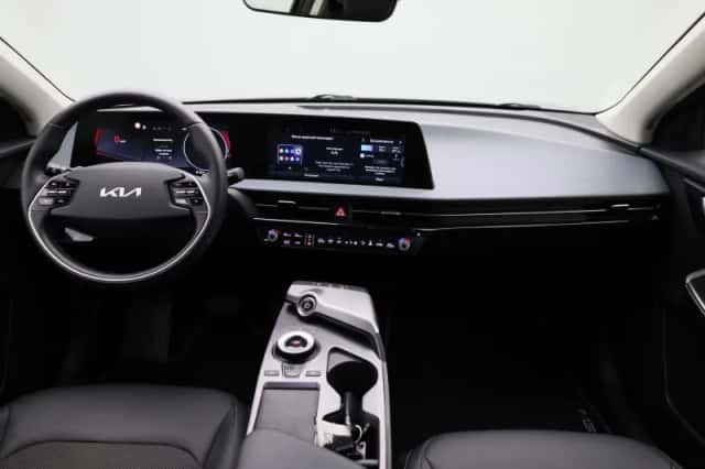 Kia EV6 (2022) thumbnail 43