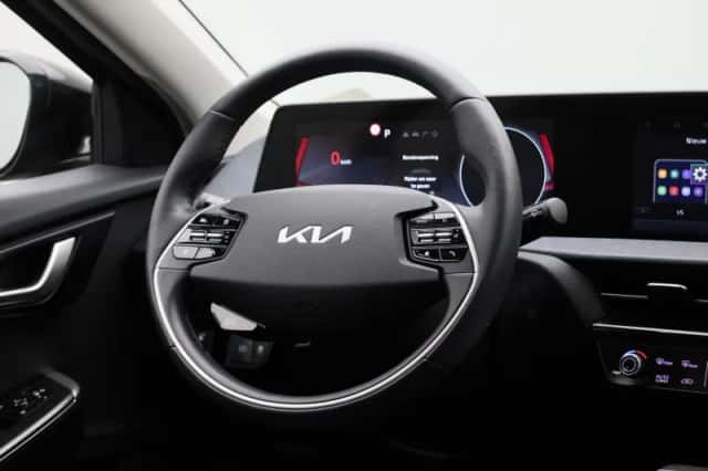 Kia EV6 (2022) thumbnail 44
