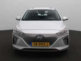 Hyundai Ioniq (2018) thumbnail 4
