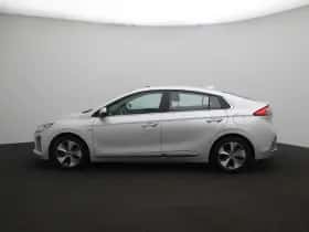 Hyundai Ioniq (2018) thumbnail 5