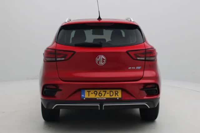 MG ZS EV (2023) thumbnail 5