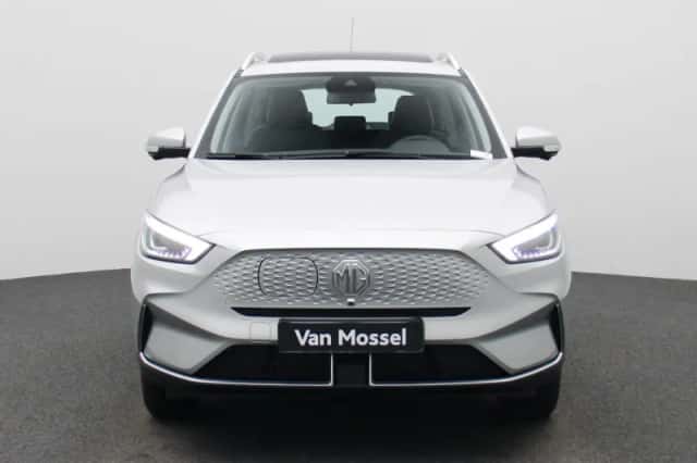 MG ZS EV (2025) thumbnail 3