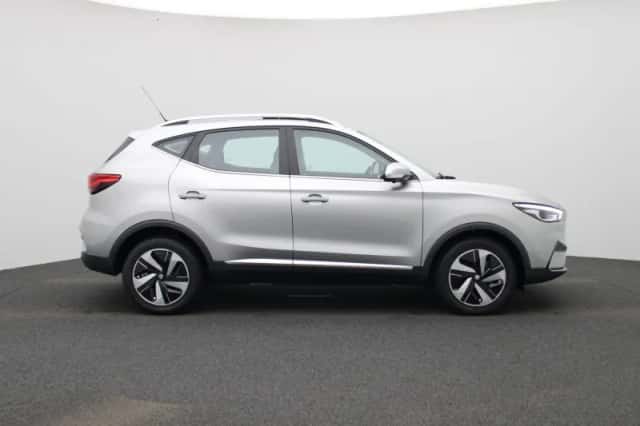 MG ZS EV (2025) thumbnail 6