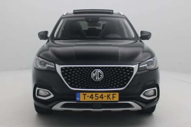 MG MG HS (2023) thumbnail 3