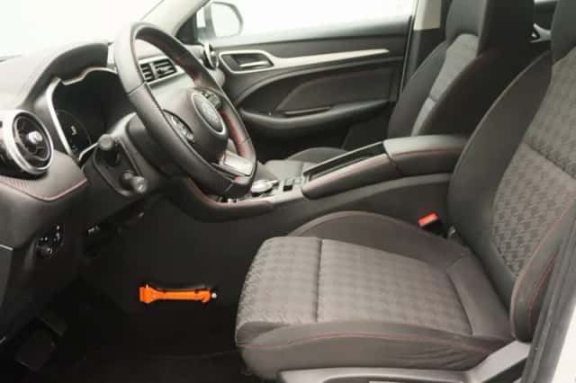 MG ZS EV (2022) thumbnail 14