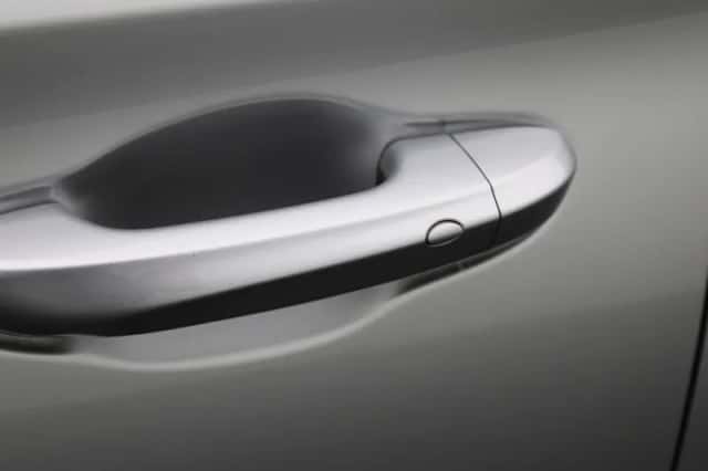 MG ZS (2025) thumbnail 15