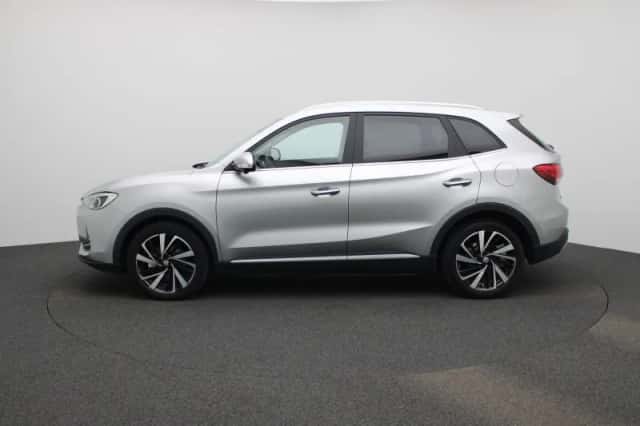 MG ZS (2025) thumbnail 5