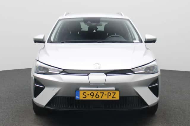 MG MG5 (2023) thumbnail 4