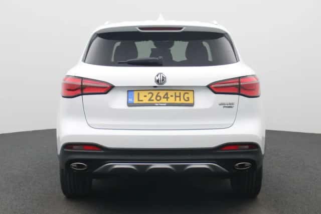 MG MG HS (2021) thumbnail 6