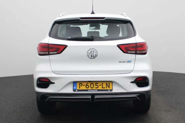 MG ZS EV (2022) thumbnail 5