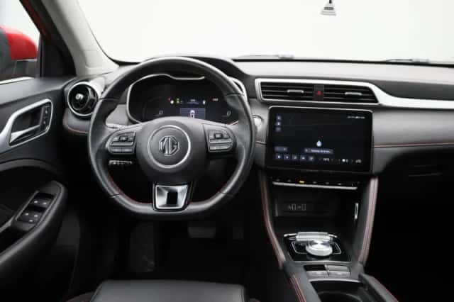 MG ZS EV (2023) thumbnail 3