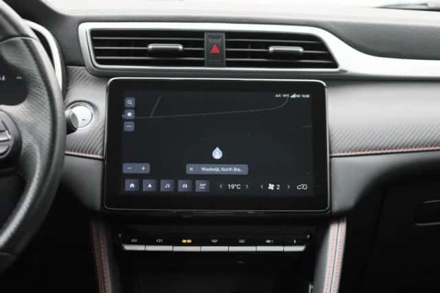 MG ZS EV (2023) thumbnail 5