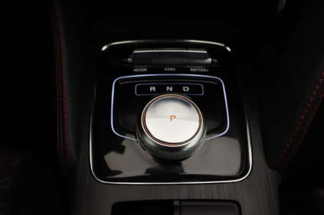 MG ZS EV (2023) thumbnail 11