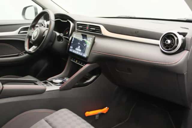 MG ZS EV (2023) thumbnail 22