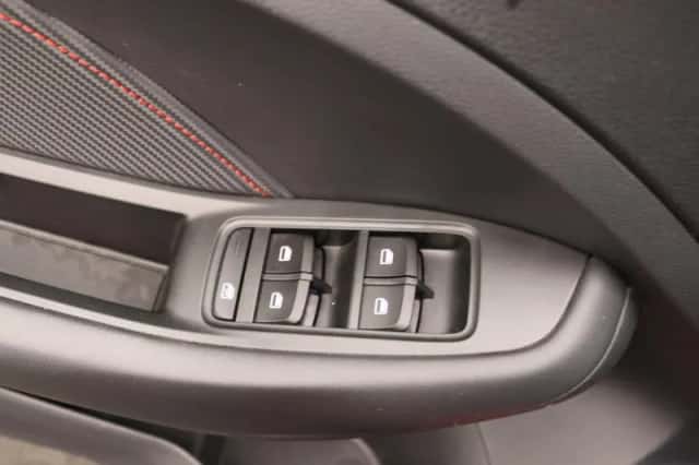 MG ZS EV (2023) thumbnail 20