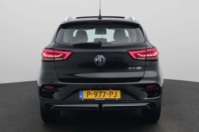 MG ZS EV (2022) thumbnail 5