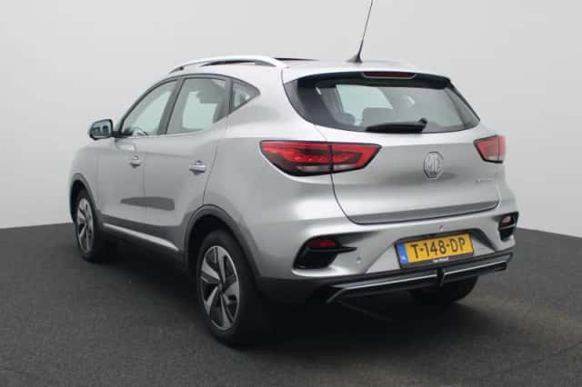 MG ZS EV (2023) thumbnail 3