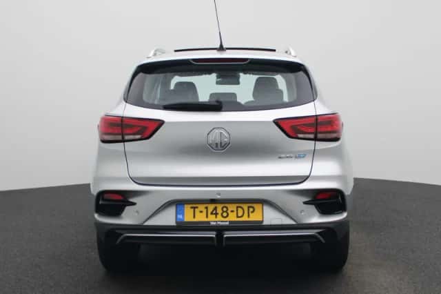 MG ZS EV (2023) thumbnail 6