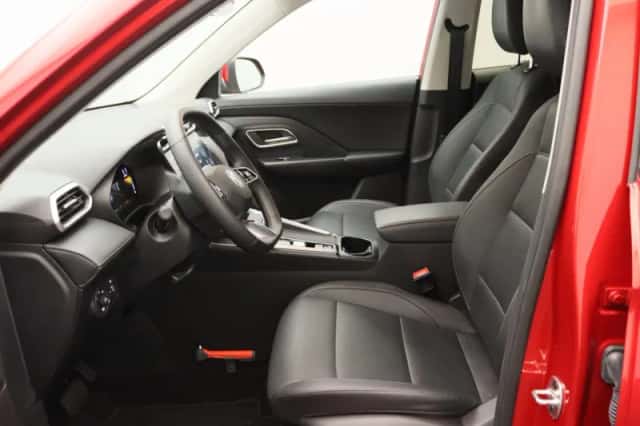 MG ZS (2025) thumbnail 11