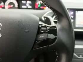 Peugeot 308 (2020) thumbnail 17